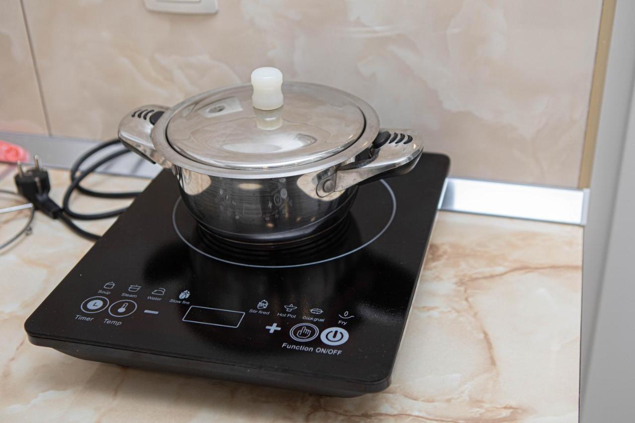 Apartmani Budimcic トレビニエ エクステリア 写真